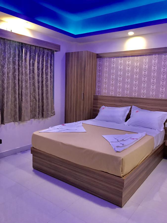 Hotel Grand Suites Bangalore Buitenkant foto